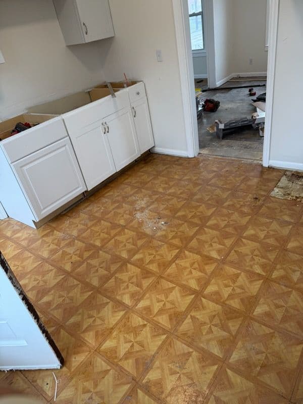 Gallery photos for Fresh Flooring Upgrade Brings New Life to Home: Image #2